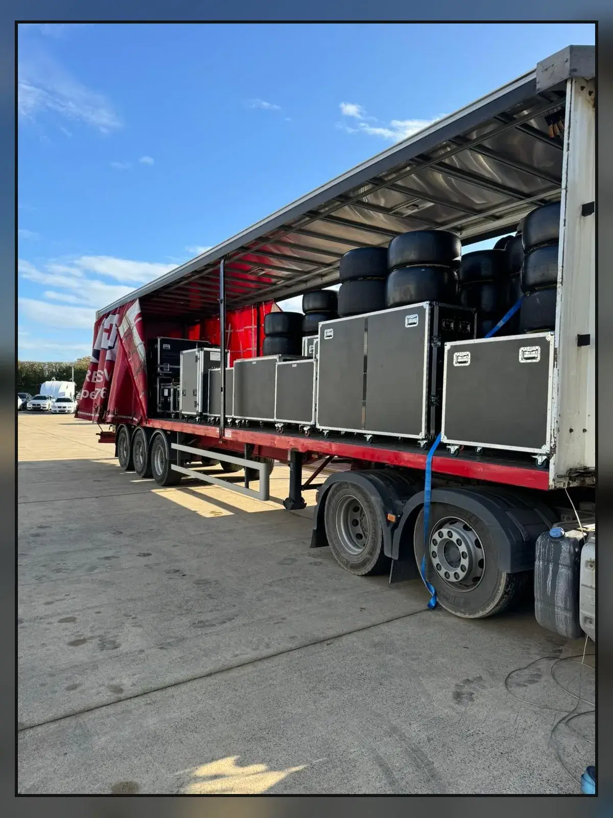 taf-race-support-trailer-3x4